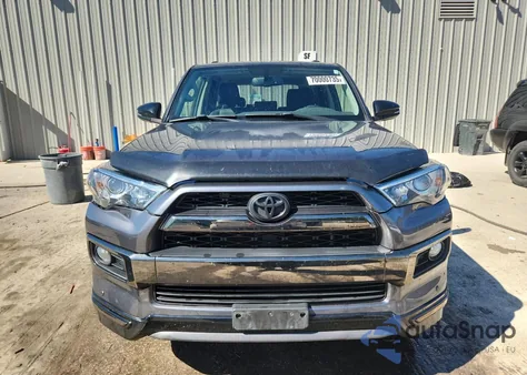 2019 Toyota 4Runner Sr5/Sr5 Premium z USA, uszkodzony, nr VIN JTEBU5JR4K5705389